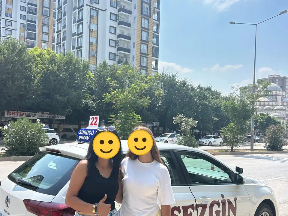 Adana’da direksiyon dersine çıkan kursiyerlerimiz